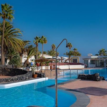 Apartamento Norma 8 Playa Roca Costa Teguise Exterior photo